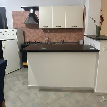 Su Nuraghe Hotel SantʼAnna Arresi Buitenkant foto