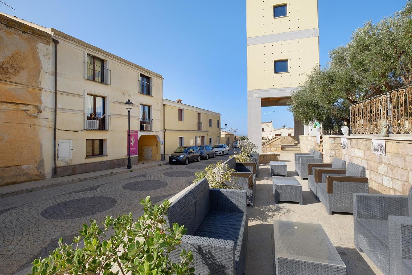 Su Nuraghe Hotel SantʼAnna Arresi Buitenkant foto